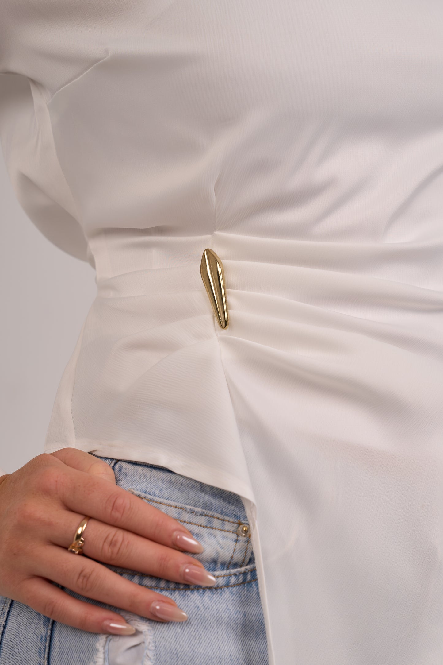 Élise White Long Sleeve