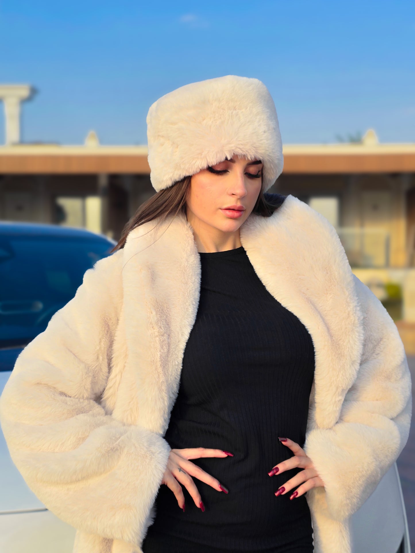 Cream Elegance Bundle Coat + Free Hat
